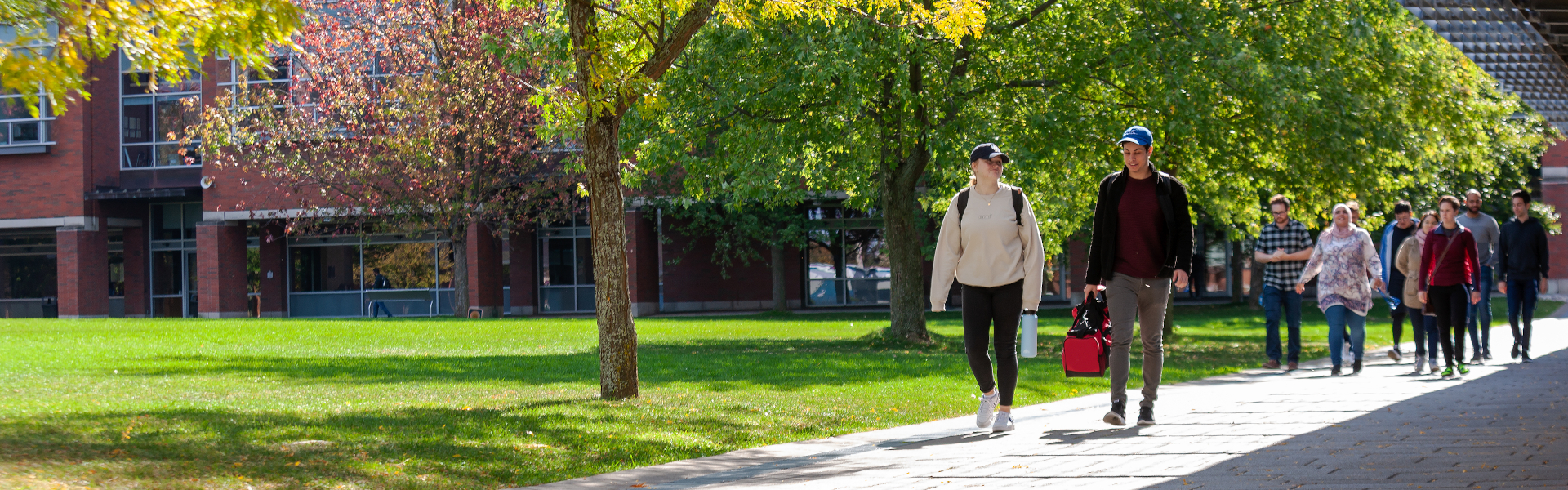 Students walking through Polonsky Commons
